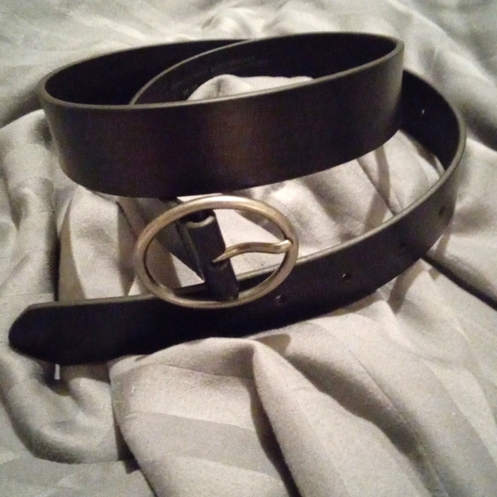 American Eagle Belt Size M/M Genuine Cow Leather